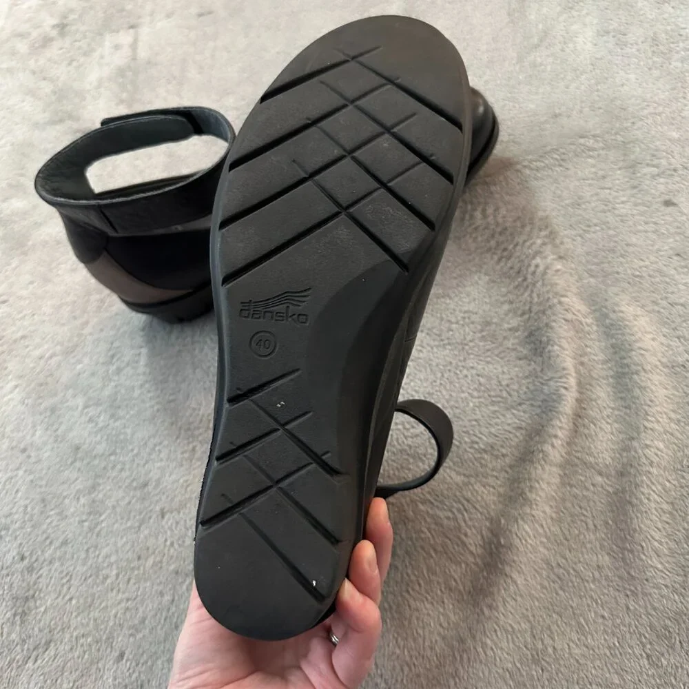 Dansko Jenna Ankle Strap Shoes 40 US 9.5 10 Black Leather Wedge - Picture 6 of 7